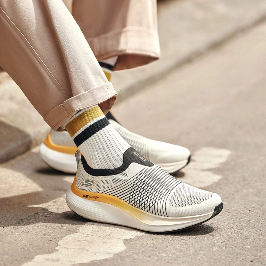 Skechers